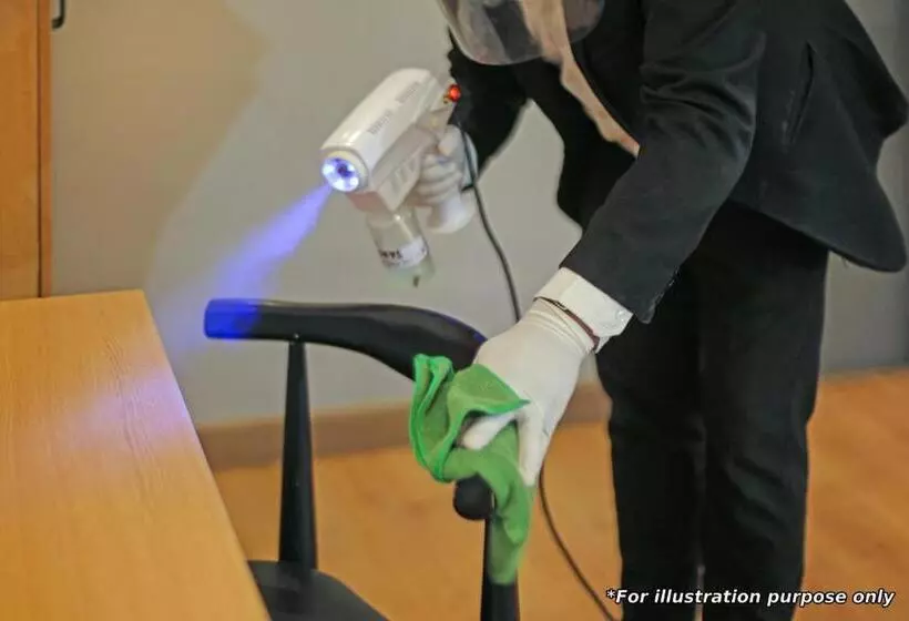 Fotos del hotel Oyo Premium C Scheme Ahinsa Circle:  8