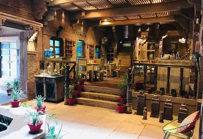 Fotos del hotel Rani Mahal:  12