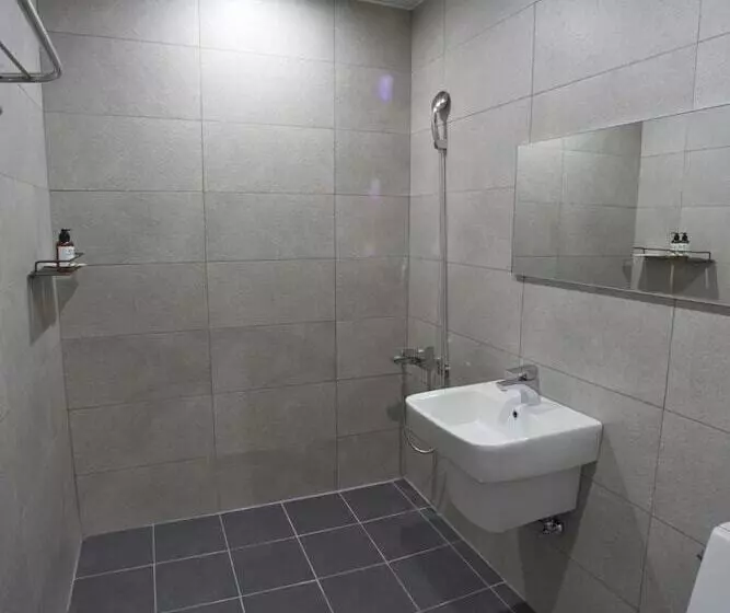 Fotos del hotel The May:  7