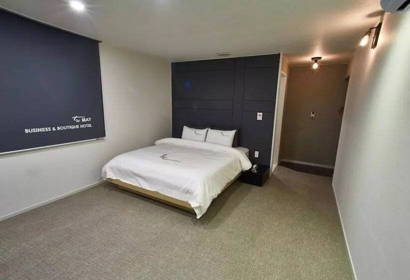 Fotos del hotel The May:  10