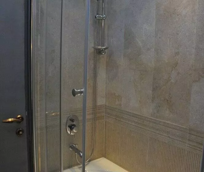 Fotos del hotel Ayna  Istanbul:  5