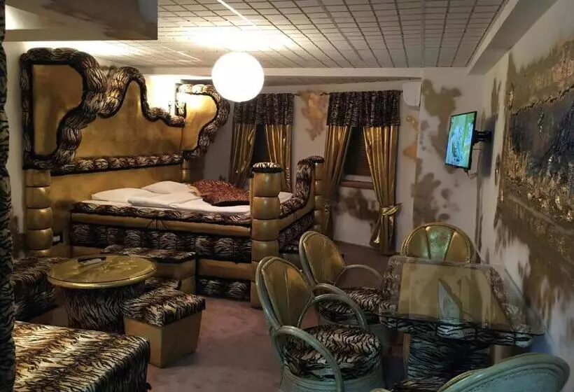 Fotos del hotel Bali Colosseum:  18