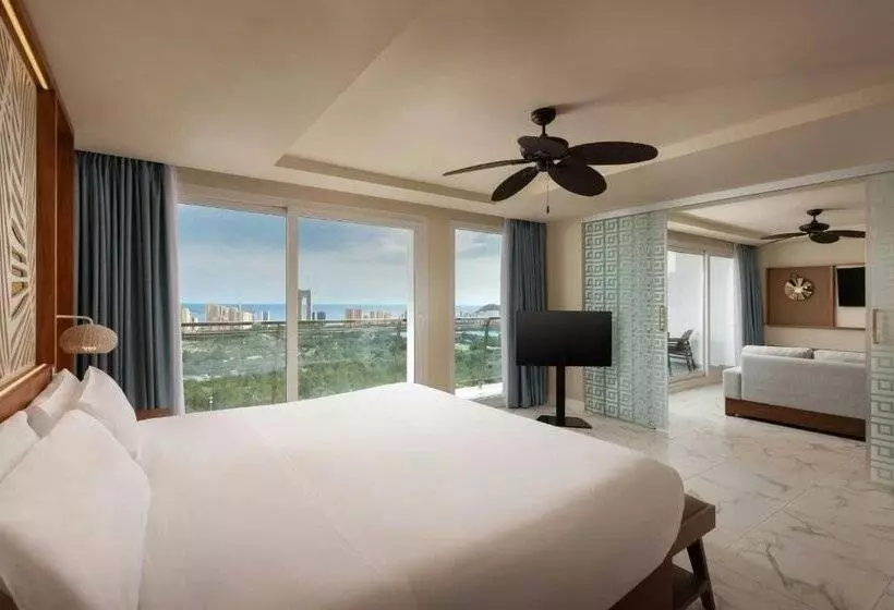 Fotos del hotel Grand Luxor, Includes Tickets to Mundomar & Aqualandia Parks:  25