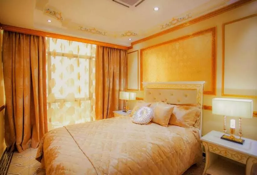 Fotos del hotel Lace Boutique:  8