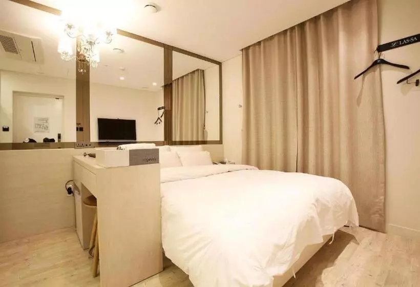 Fotos del hotel Lassa:  16