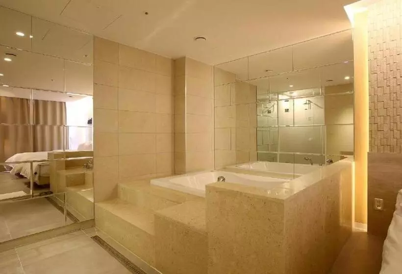 Fotos del hotel Lassa:  9