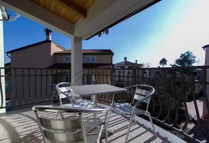Fotos del hotel Villa Mara:  8