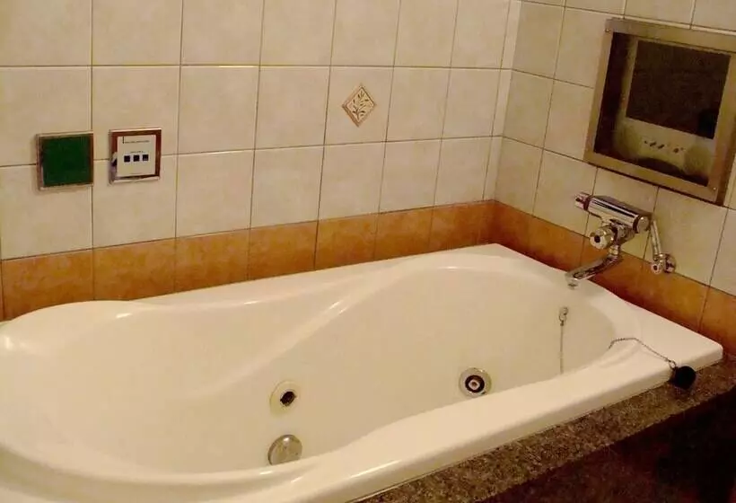 Fotos del hotel Alten:  15