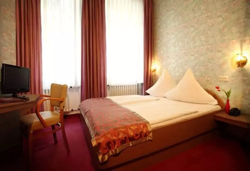 Fotos del hotel Astoria:  8