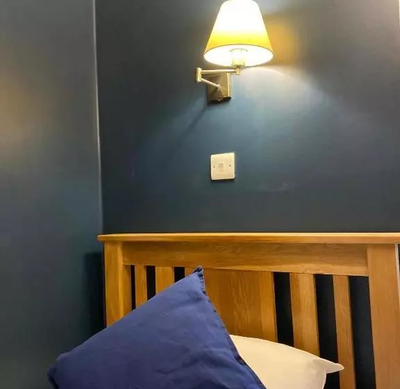 Fotos del hotel Brentwood Guest House:  25