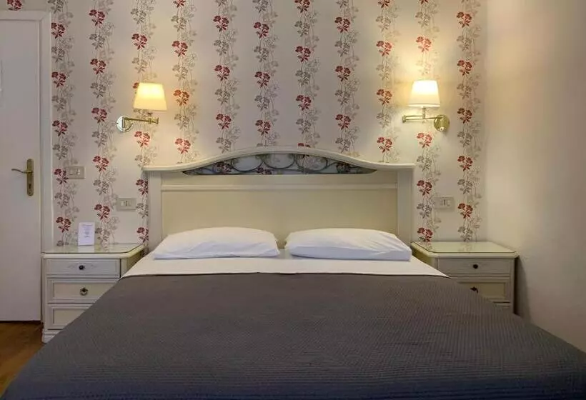 Al Campaniel Bed And Breakfast