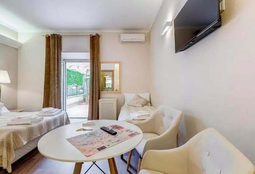 Fotos del hotel Salandra Roma Suite:  4