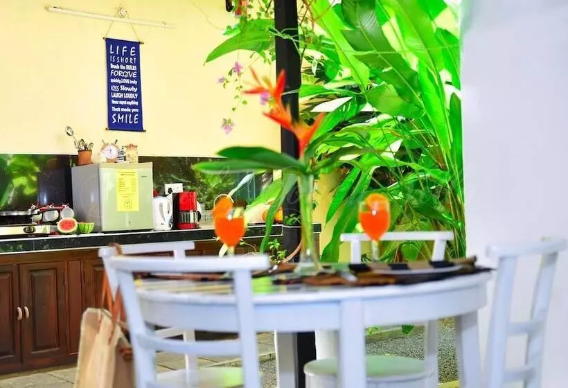 Fotos del hotel Grand Conch Villa:  2