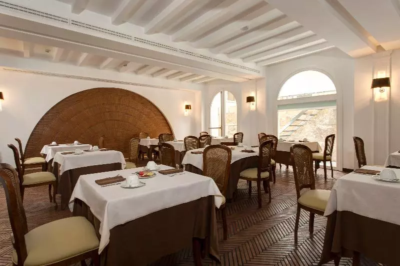 Fotos del hotel Degli Artisti:  4
