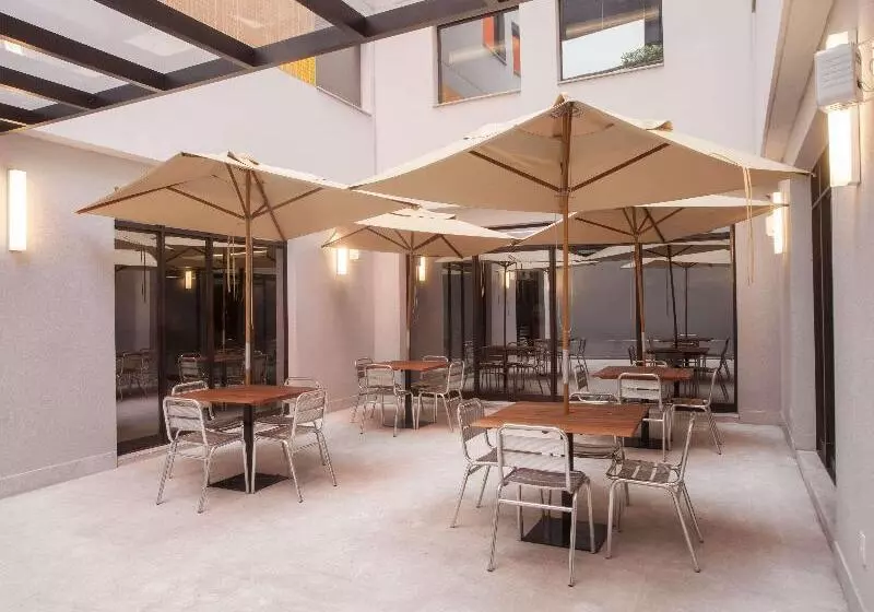 Fotos del hotel Ibis Styles Rio De Janeiro Botafogo:  7