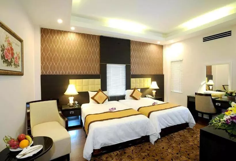 Fotos del hotel New Era  & Villa:  11