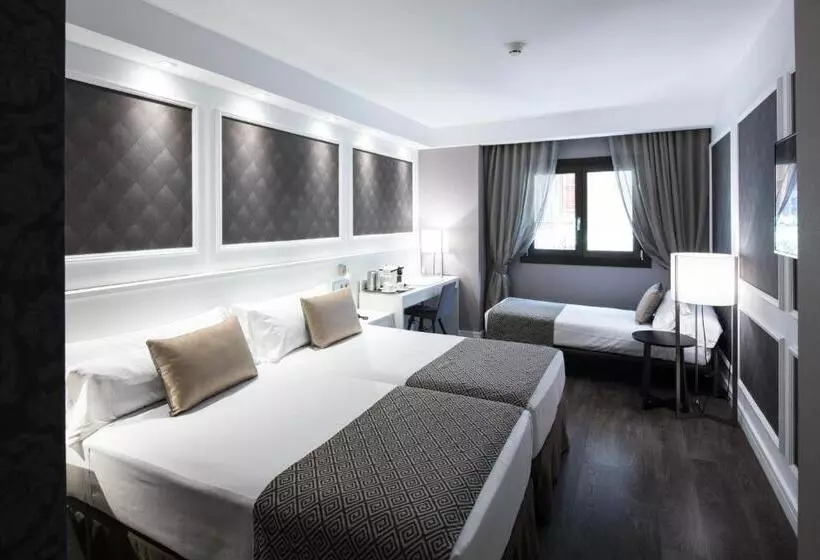 Fotos del hotel Catalonia Magdalenes:  5