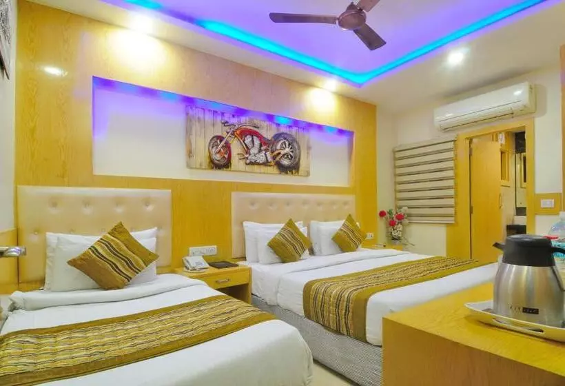 Fotos del hotel Prince Palace Deluxe By Check In Room:  15
