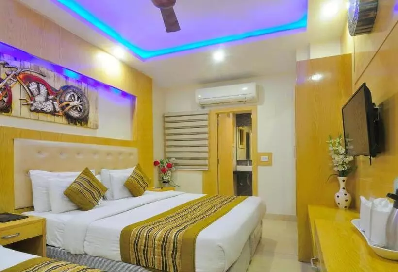 Fotos del hotel Prince Palace Deluxe By Check In Room:  5