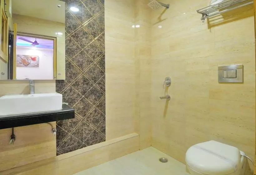 Fotos del hotel Prince Palace Deluxe By Check In Room:  7