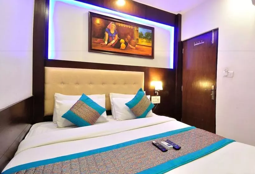 Fotos del hotel Prince Palace Deluxe By Check In Room:  23