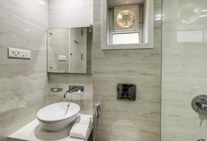 Fotos del hotel Treebo Trend Daksh Residency:  8