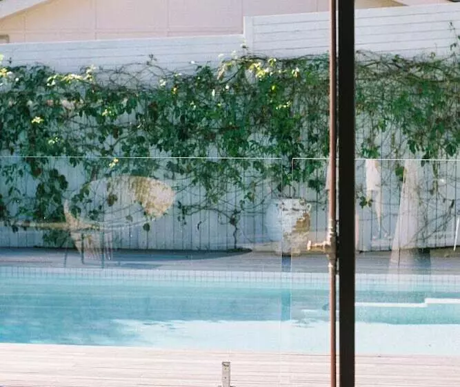 Fotos del hotel Byron Springs:  3