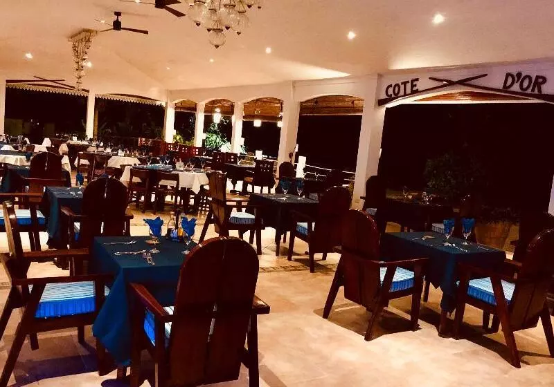 Cote D’or Lodge