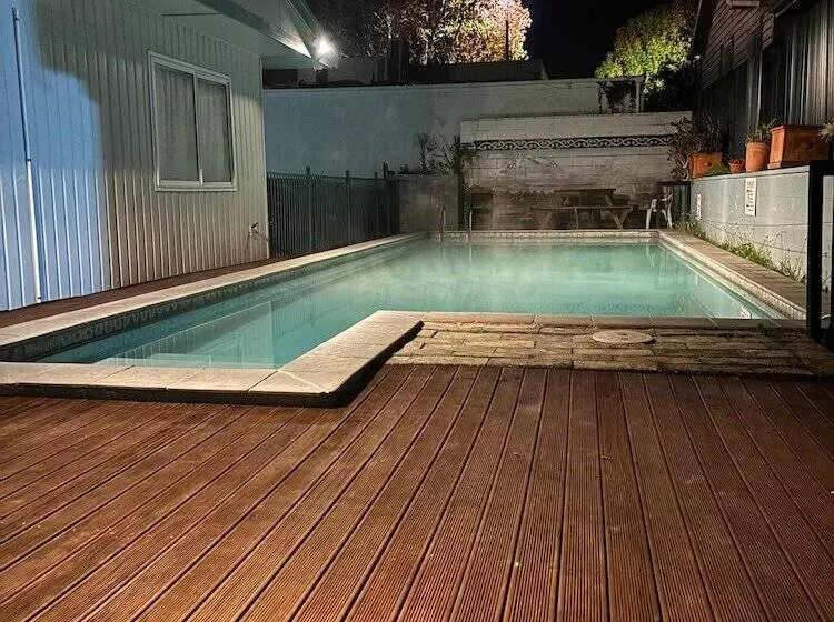 Fotos del hotel Kowhai & Colonial Motel:  2