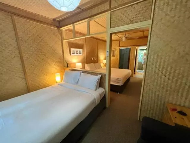 Fotos del hotel Tallow Beach Motel  Adults Only:  18
