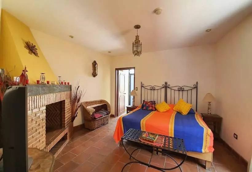 Fotos del hotel Al Son De Los Santos:  5