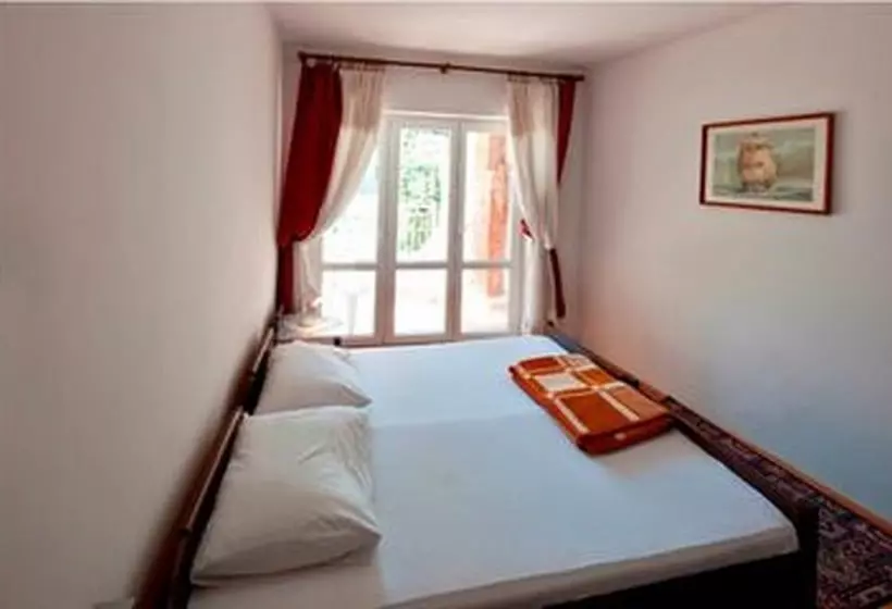 Apartment Babin Kuk
