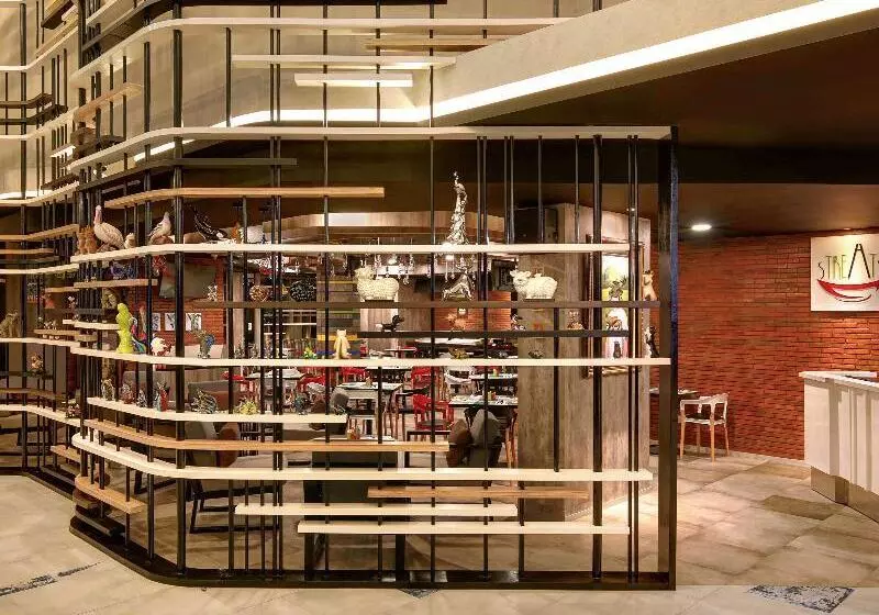 Fotos del hotel Ibis Styles Makassar Sam Ratulangi:  6