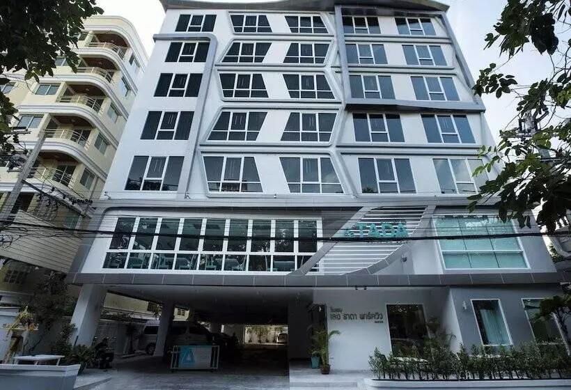 Le Tada Parkview