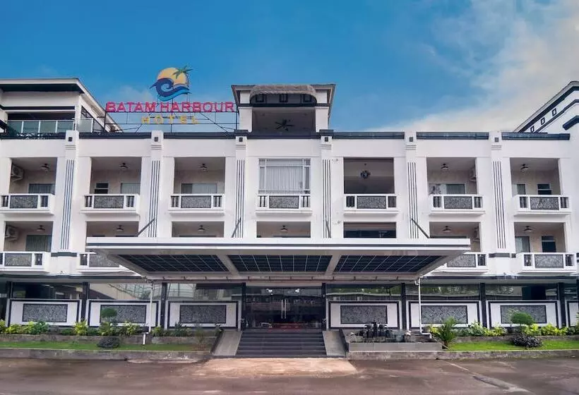 Batam Harbour  & Spa