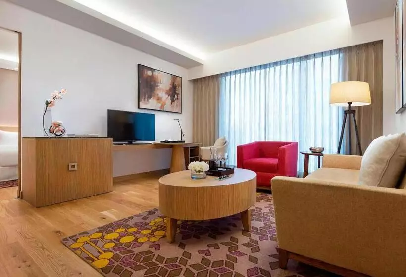 Fotos del hotel Courtyard By Marriott Bengaluru Outer Ring Road:  22