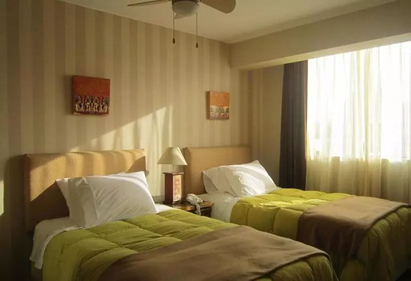 Fotos del hotel Ayenda Kontiki Miraflores:  2