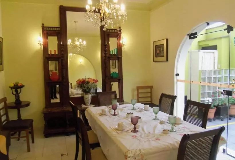 Fotos del hotel Ayenda Kontiki Miraflores:  4