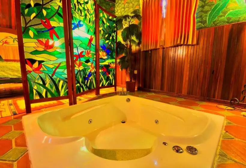 Fotos del hotel La Mansion Inn Arenal:  11
