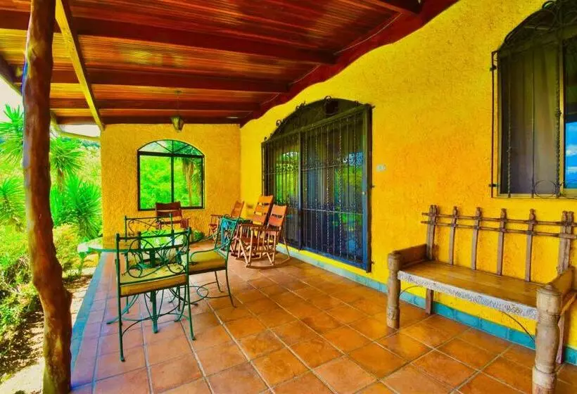 Fotos del hotel La Mansion Inn Arenal:  7