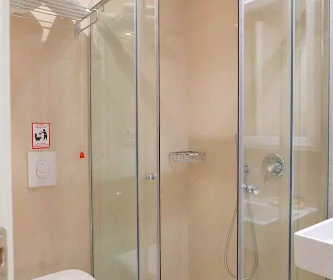Fotos del hotel Luxury:  6