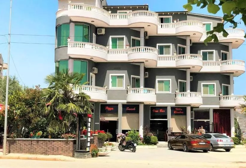 Villa Qendra