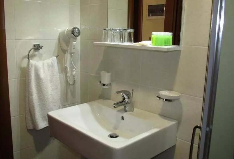 Fotos del hotel Argjiro:  19
