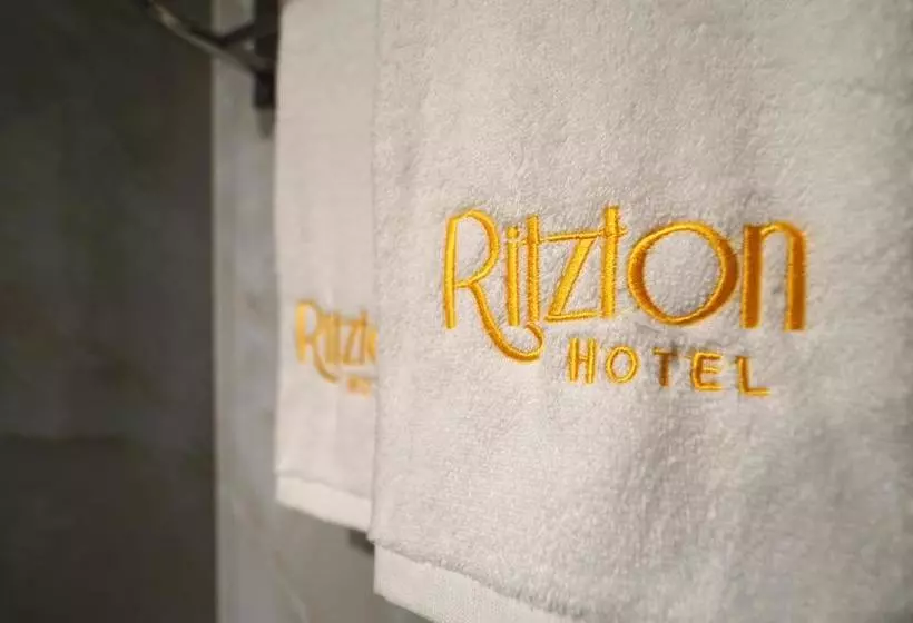 Fotos del hotel Ritzton:  22