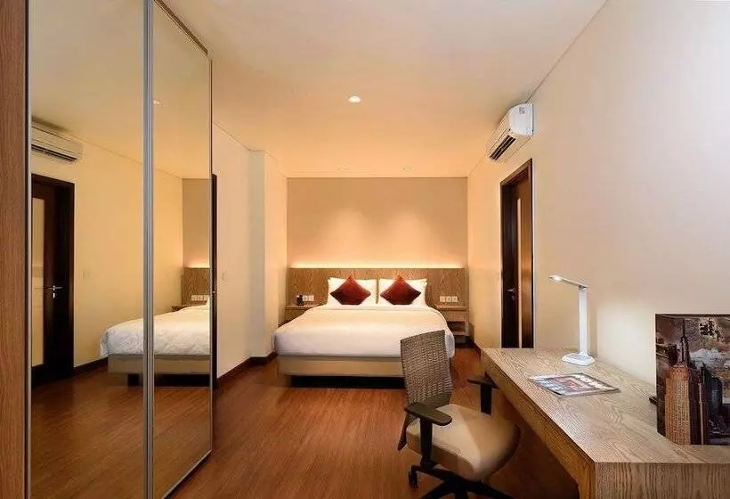 Fotos del hotel Dwijaya House Of Pakubuwono:  2