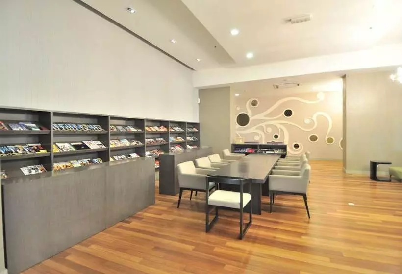 Fotos del hotel Best Kl City View At Regalia Residence:  4