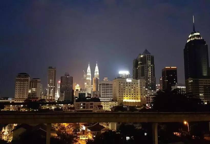 Fotos del hotel Best Kl City View At Regalia Residence:  8