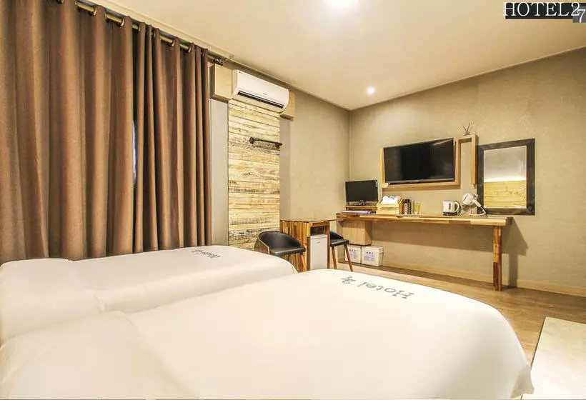 Fotos del hotel 27:  18
