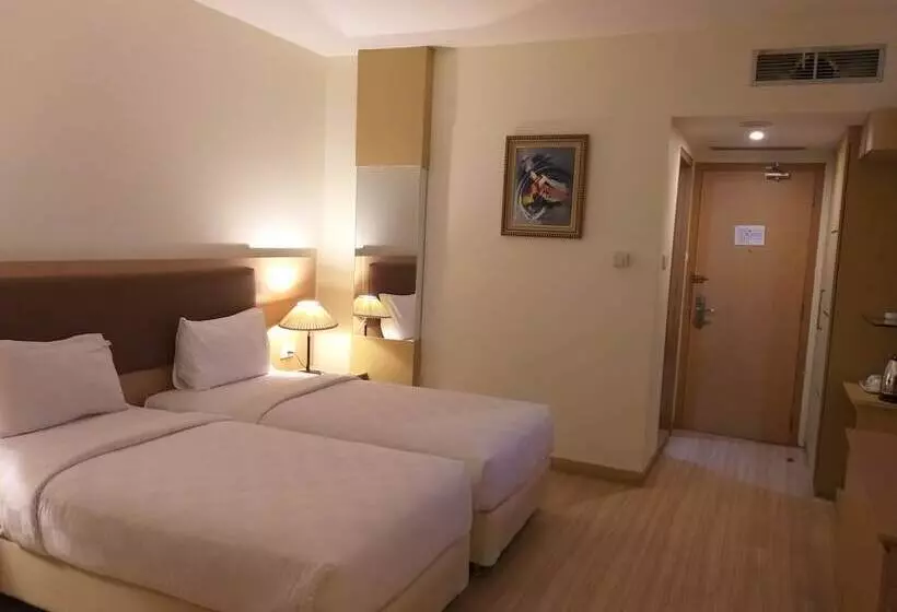 Airy Nagoya Raden Patah Libra Centre Batam