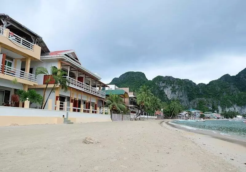 El Nido Beach